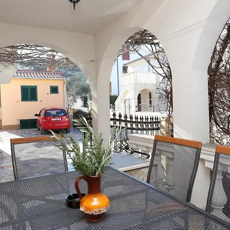 Apartment By The Sea Slatine, Ciovo - 16341
